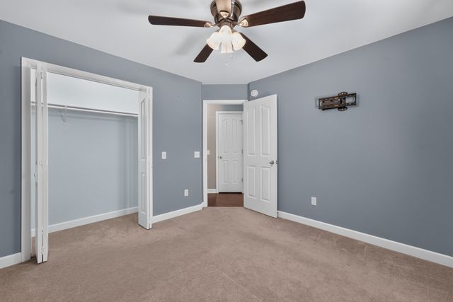 218 Charlotte Dr, Winchester, TN 37398