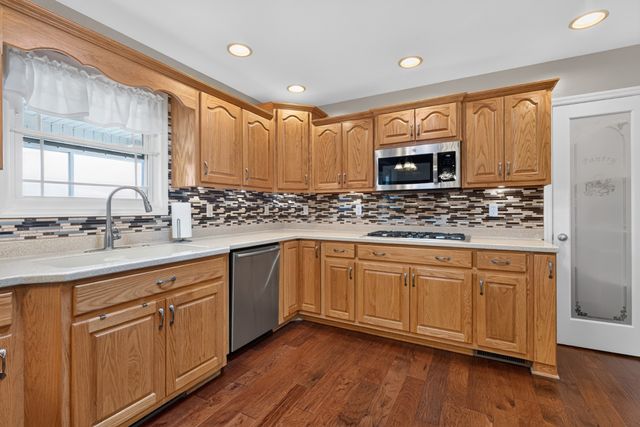 218 Charlotte Dr, Winchester, TN 37398