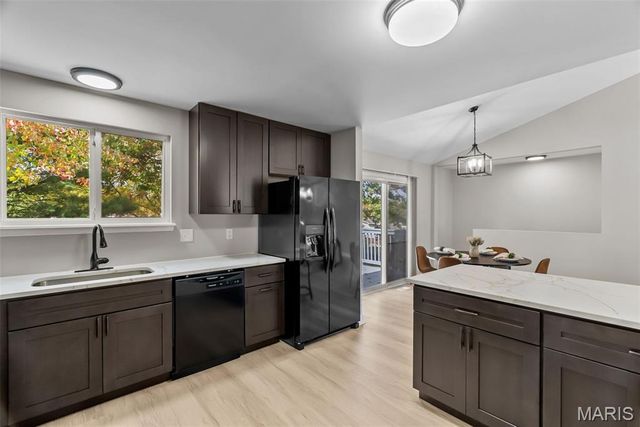 1309 Whispering Ridge Lane, St Peters, MO 63376