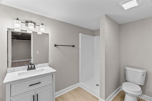 1309 Whispering Ridge Lane, St Peters, MO 63376