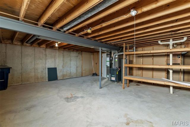 1309 Whispering Ridge Lane, St Peters, MO 63376
