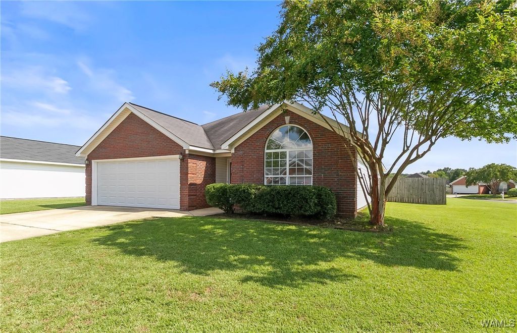 4712 Madison, Northport, AL 35475