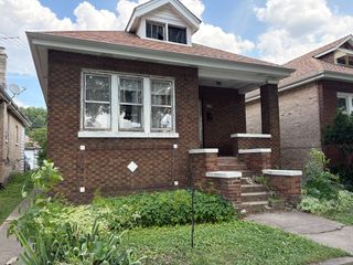 5535 S FAIRFIELD Avenue, Chicago, IL 60629