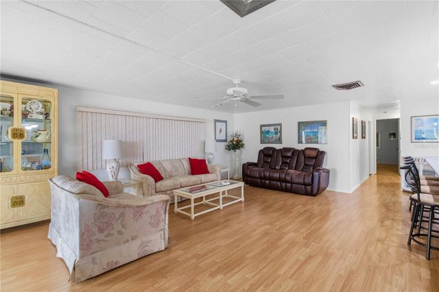 5510 DENMARK DRIVE, Bradenton, FL 34207