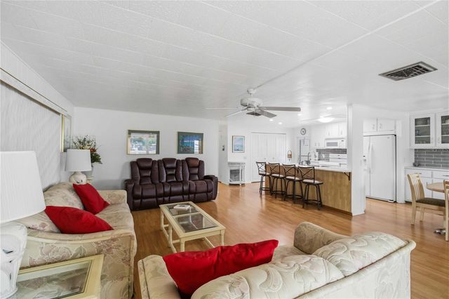 5510 DENMARK DRIVE, Bradenton, FL 34207