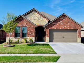 532 Winthrop Road, Fate, TX 75189