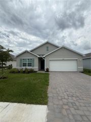 4134 Peaceful River LN, Fort Myers, FL 33905