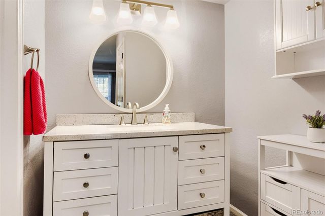9283 E Arbor Circle F, Englewood, CO 80111