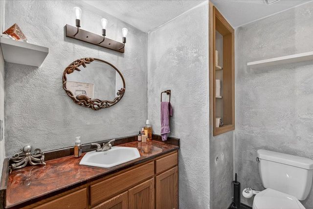 1477 Angelcrest Drive, Medford, OR 97504