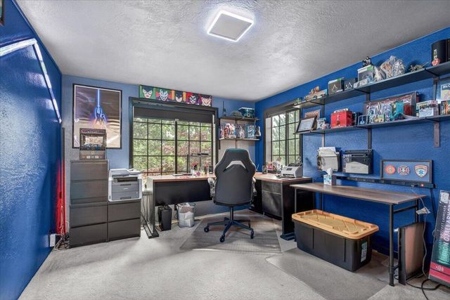 1477 Angelcrest Drive, Medford, OR 97504