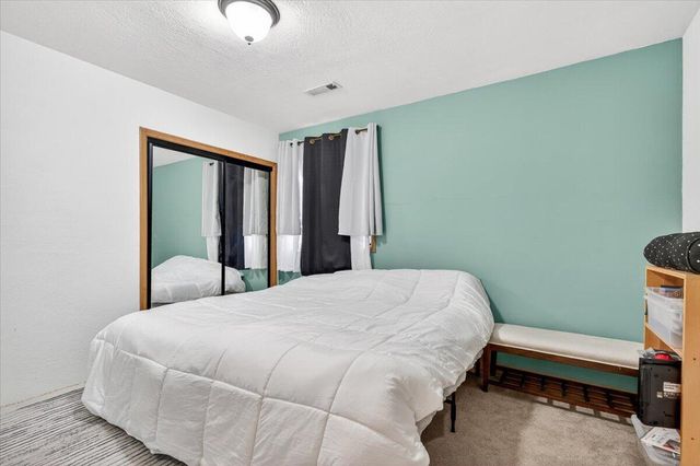 1477 Angelcrest Drive, Medford, OR 97504