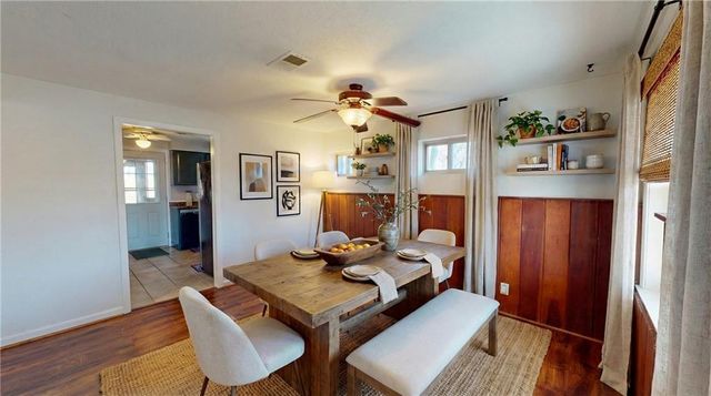 6004 NE Amazonia Road, St Joseph, MO 64505