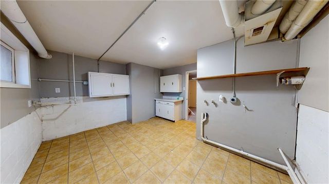 6004 NE Amazonia Road, St Joseph, MO 64505