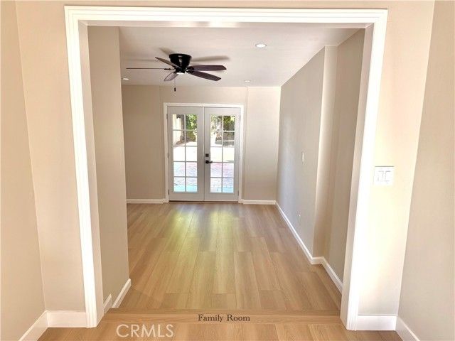 6929 Shoshone, Los Angeles, CA 91406