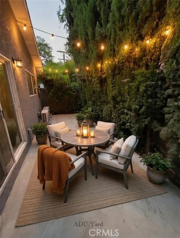 6929 Shoshone, Los Angeles, CA 91406