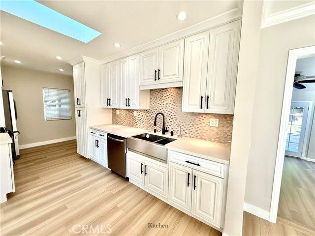 6929 Shoshone, Los Angeles, CA 91406