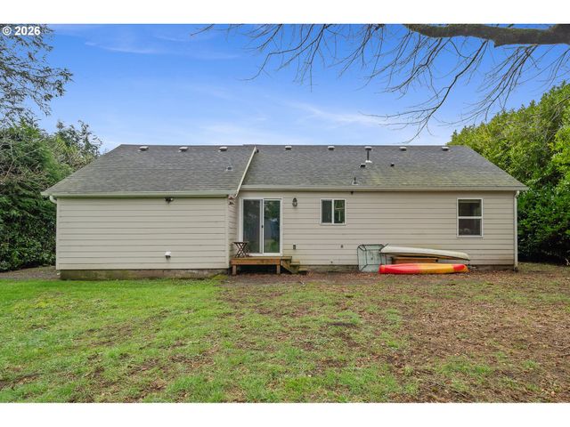 509 WILLIAMS Ave, Tillamook, OR 97141