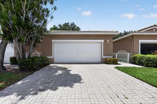 2159 MAN OF WAR, West Palm Beach, FL 33411