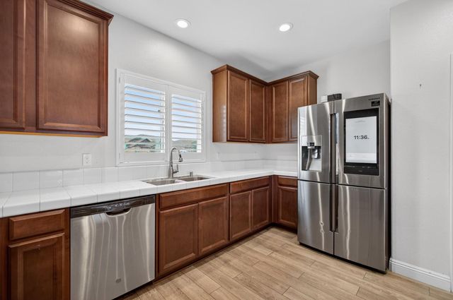 1456 BAMBOO St, Plumas Lake, CA 95961