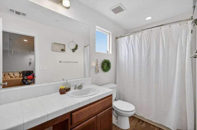 1456 BAMBOO St, Plumas Lake, CA 95961