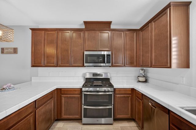1456 BAMBOO St, Plumas Lake, CA 95961