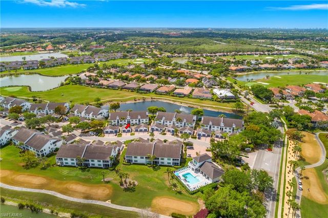 5959 Sand Wedge LN 403, Naples, FL 34110