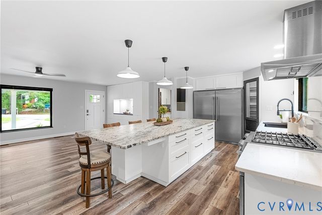 11542 Chester Station Dr, Chester, VA 23831