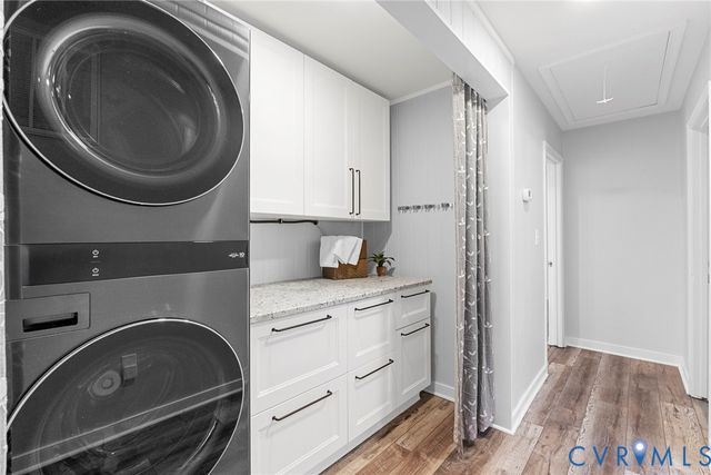 11542 Chester Station Dr, Chester, VA 23831