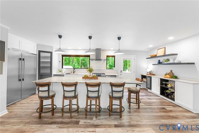 11542 Chester Station Dr, Chester, VA 23831