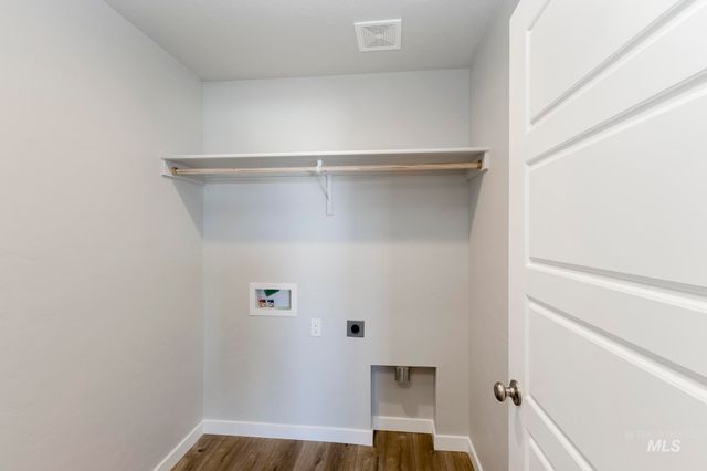 17440 N Union Springs Pl, Nampa, ID 83687