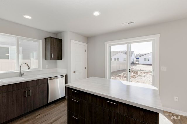 17440 N Union Springs Pl, Nampa, ID 83687