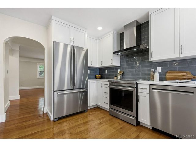 1121 S Cook St, Denver, CO 80210