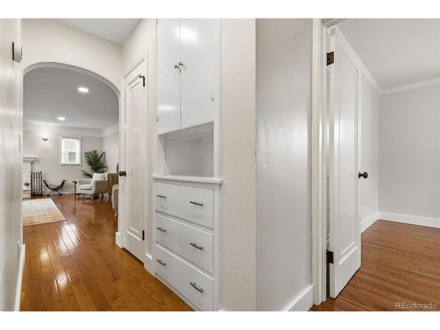1121 S Cook St, Denver, CO 80210
