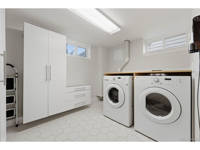1121 S Cook St, Denver, CO 80210