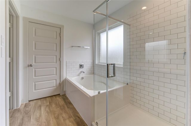 403 Rain Water Lane, Baytown, TX 77523