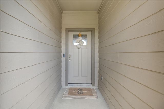 403 Rain Water Lane, Baytown, TX 77523