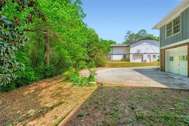 3842 Bretton Woods Road, Decatur, GA 30032