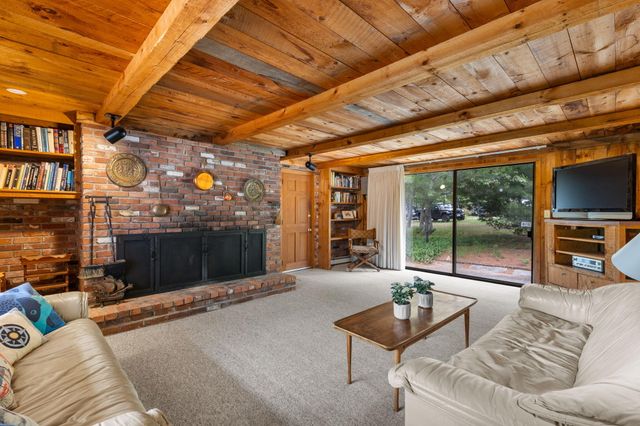 41 Farm Lane, South Dennis, MA 02660