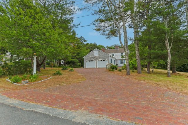 41 Farm Lane, South Dennis, MA 02660