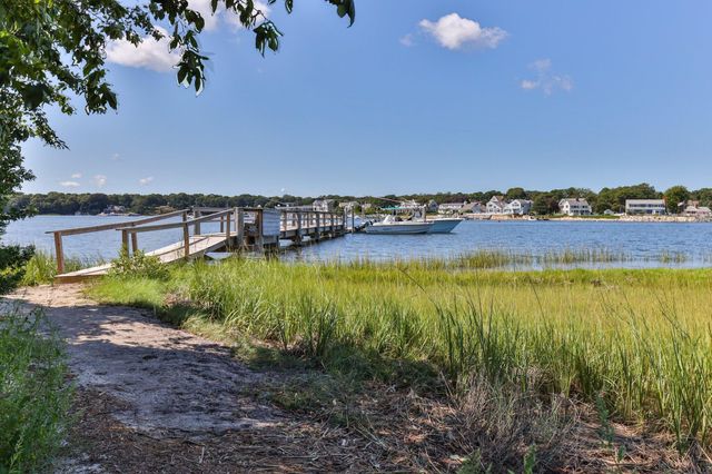 41 Farm Lane, South Dennis, MA 02660