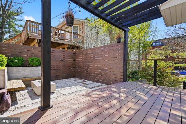 111 E LAFAYETTE AVE, Baltimore, MD 21202