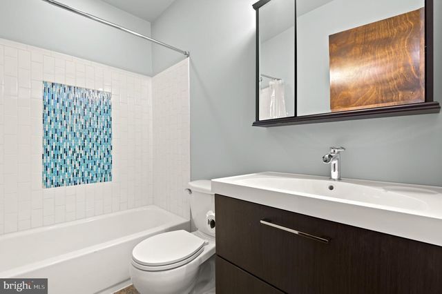 111 E LAFAYETTE AVE, Baltimore, MD 21202