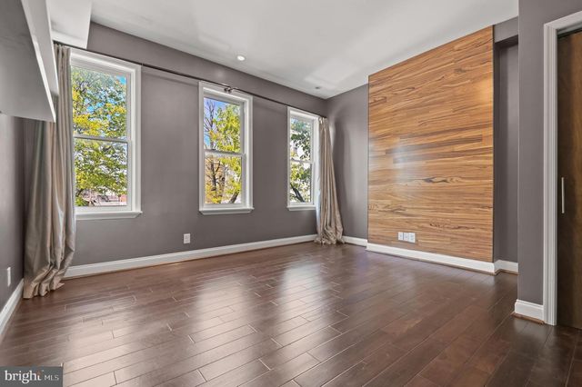 111 E LAFAYETTE AVE, Baltimore, MD 21202