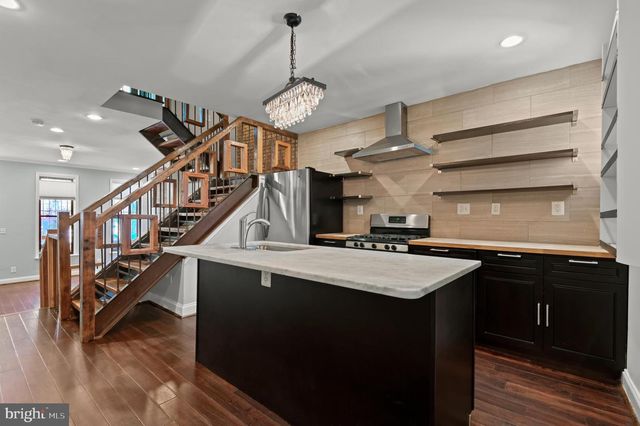 111 E LAFAYETTE AVE, Baltimore, MD 21202