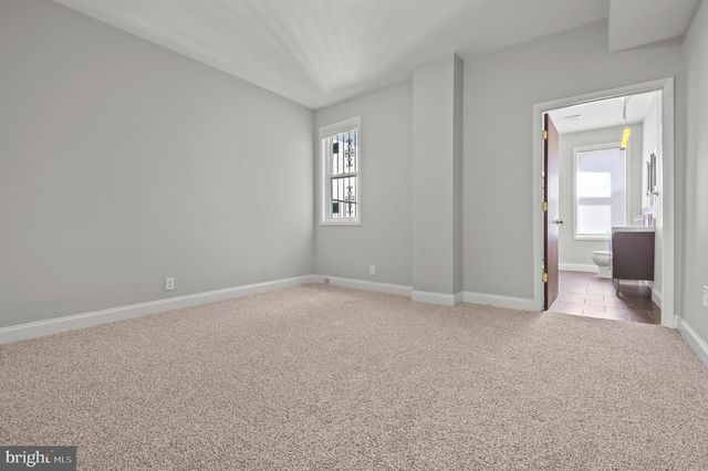 111 E LAFAYETTE AVE, Baltimore, MD 21202