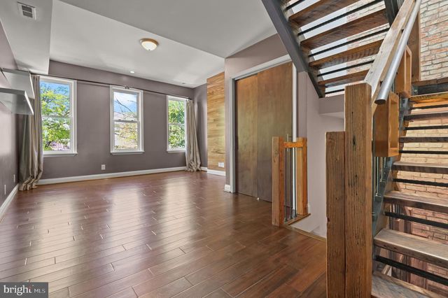 111 E LAFAYETTE AVE, Baltimore, MD 21202