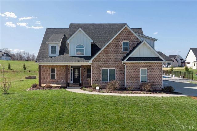 1351 West Crossing Drive, Forest, VA 24551