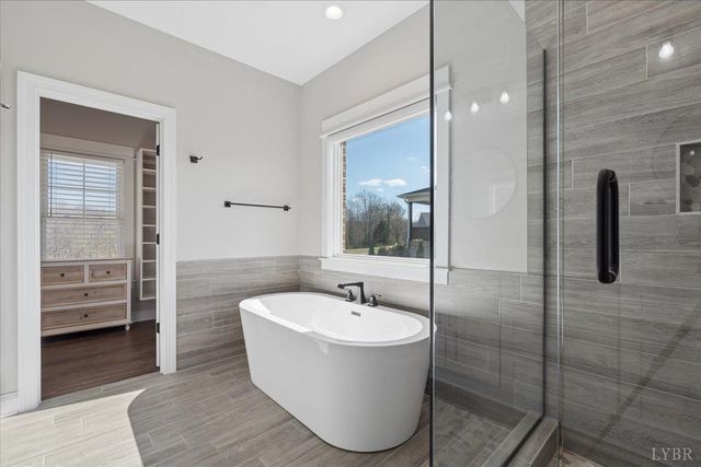 1351 West Crossing Drive, Forest, VA 24551