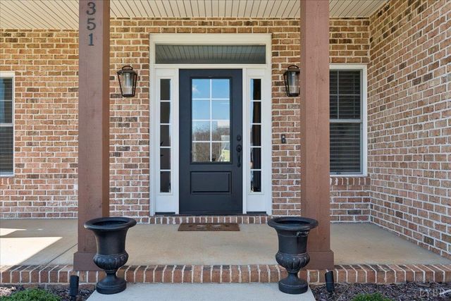 1351 West Crossing Drive, Forest, VA 24551