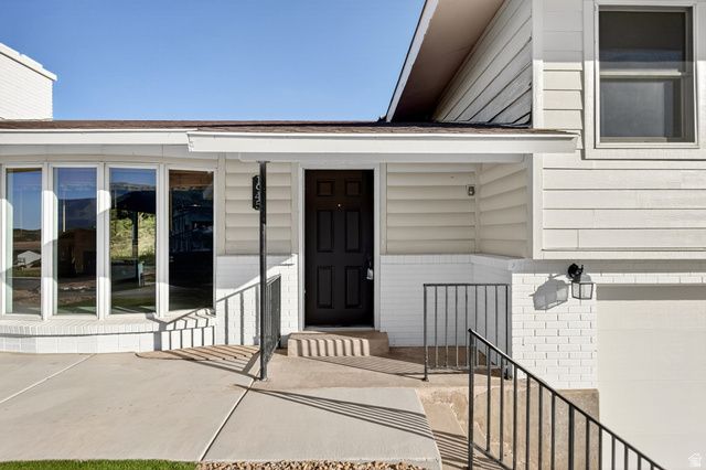 1945 S SCENIC DR, Cedar City, UT 84720